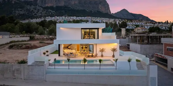 Detached with 3 bedrooms in Polop, Alicante, €755,000 — photo 2