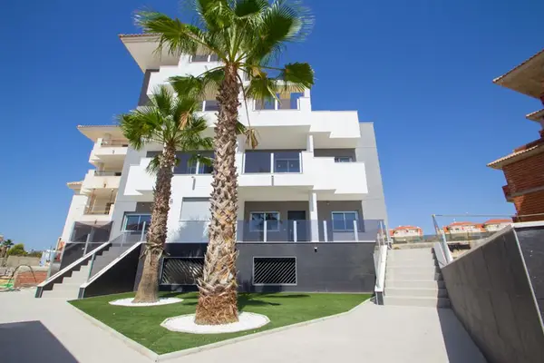 Apartment with 2 bedrooms in Orihuela, Alicante, €283,000 — photo 4