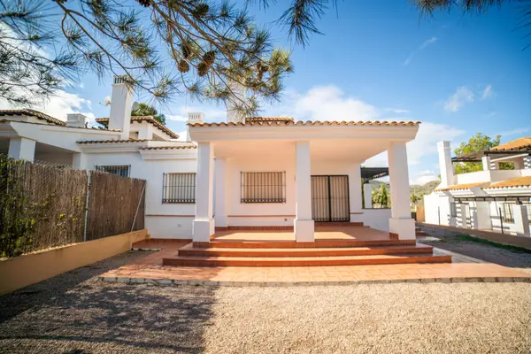 Townhouse with 2 bedrooms in Fuente Alamo, Murcia, €205,000 — photo 2