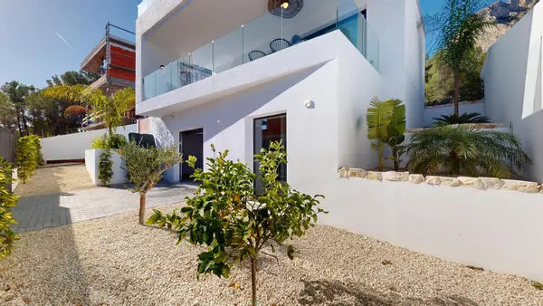 Detached with 3 bedrooms in Polop, Alicante, €860,000 — photo 3