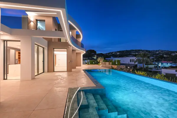 Villa with 4 bedrooms in Benissa, Alicante, €3,195,000 — photo 4