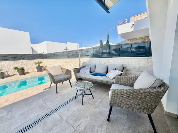 Detached with 3 bedrooms in Benijofar, Alicante, €429,500 — photo 4