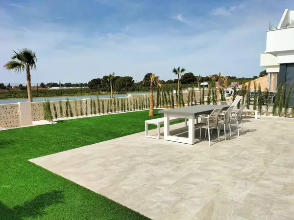 Detached with 3 bedrooms in Pilar de la Horadada, Alicante, €460,000 — photo 3