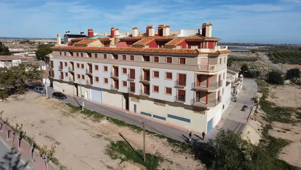 Apartment with 3 bedrooms in Jerónimo y Avileses, Murcia, €139,000 — photo 3