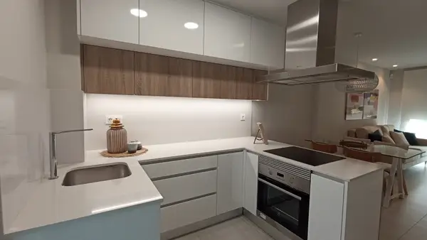 Bungalow with 2 bedrooms in Mil Palmeras, Alicante, €349,000 — photo 4