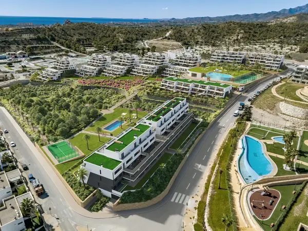 Apartment with 2 bedrooms in Finestrat, Alicante, €550,000 — photo 4