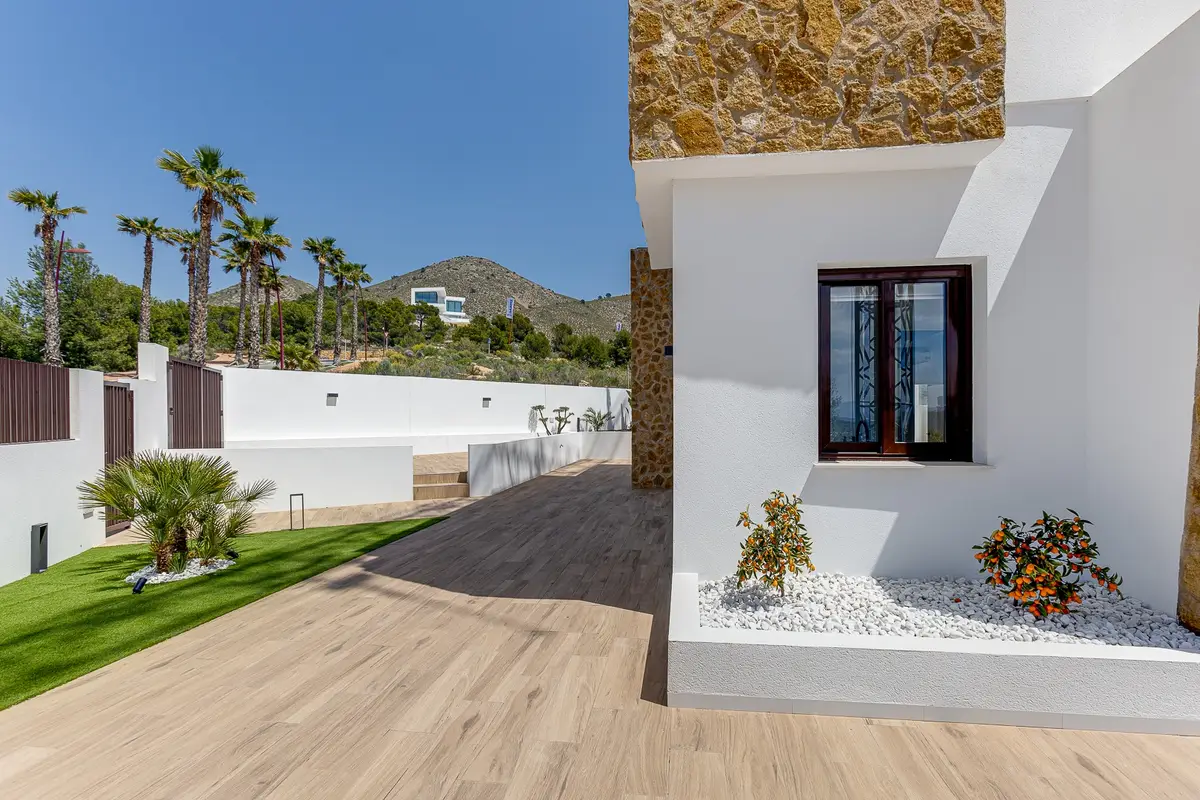 Detached with 3 bedrooms in Finestrat, Alicante, €695,000