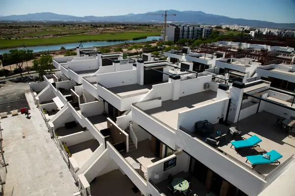 Apartment with 2 bedrooms in Condado de Alhama, Murcia, €243,600 — photo 2