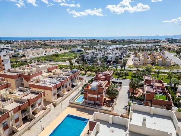 Apartment with 2 bedrooms in Orihuela Costa, Alicante, €180,500 — photo 3