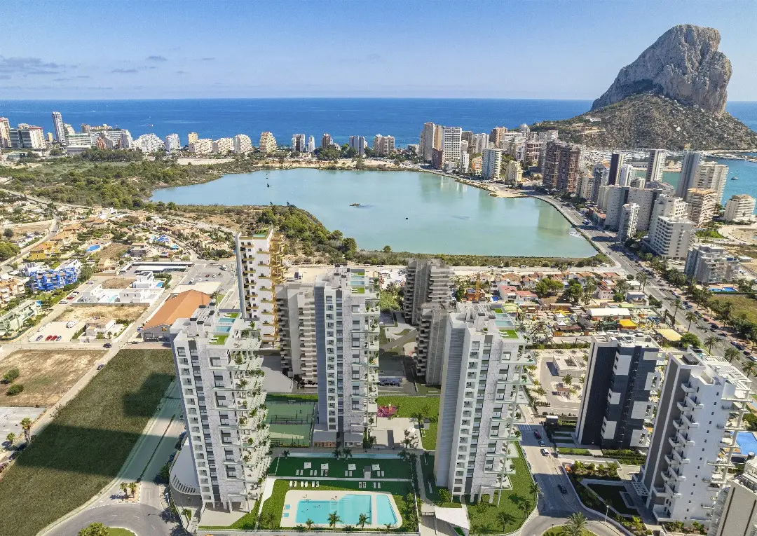 Apartment with 2 bedrooms in Calpe, Alicante, €450,000