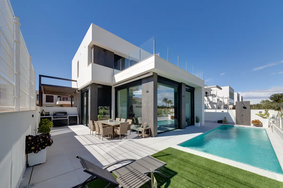 Detached with 3 bedrooms in Pilar de la Horadada, Alicante, €584,000