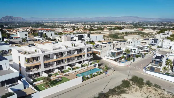 Apartment with 3 bedrooms in Benijofar, Alicante, €349,900 — photo 2