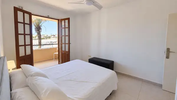 Apartment with 3 bedrooms in Orihuela Costa, Alicante, €459,000 — photo 4
