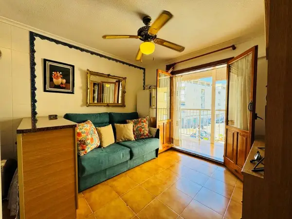 Apartment with 1 bedroom in La Mata, Alicante, €125,000 — photo 3