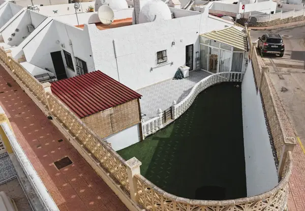 Bungalow with 2 bedrooms in Blue Lagoon, Alicante, €209,950 — photo 3