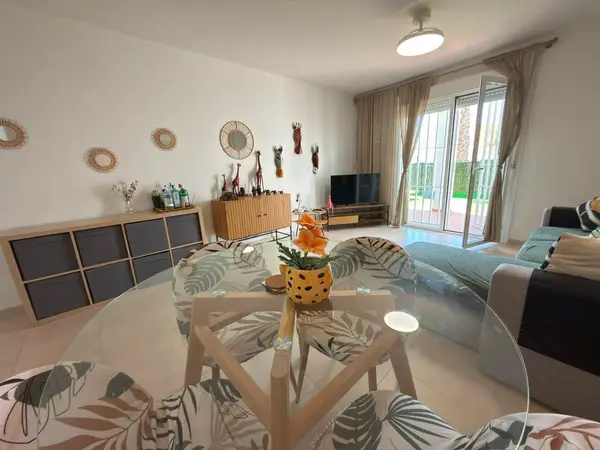 Apartment with 2 bedrooms in Villamartín, Alicante, €180,000 — photo 4