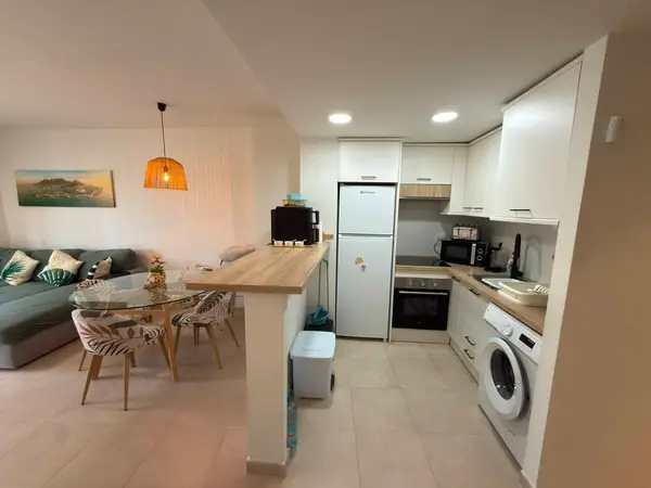 Apartment with 2 bedrooms in Villamartín, Alicante, €180,000 — photo 2