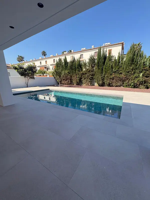 Villa with 3 bedrooms in Dénia, Alicante, €1,190,000 — photo 3