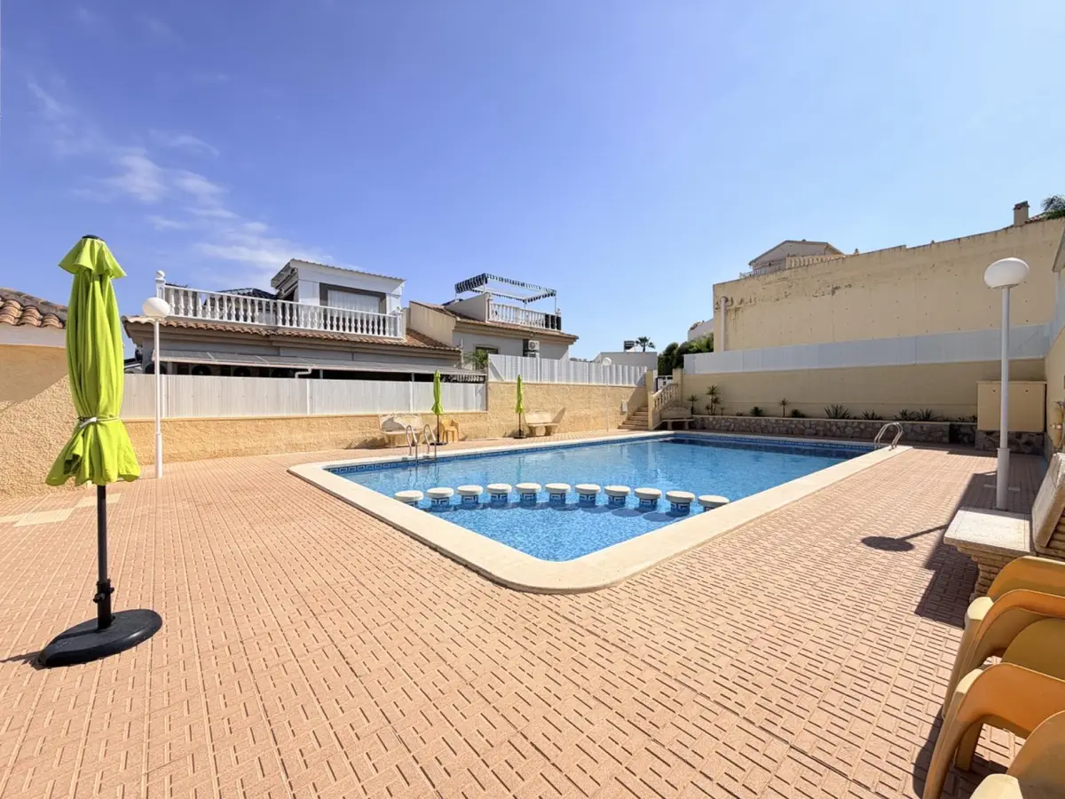 Townhouse with 3 bedrooms in Rojales, Alicante, €249,000