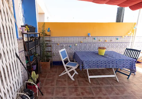 Duplex with 4 bedrooms in Torrevieja, Alicante, €237,000 — photo 2