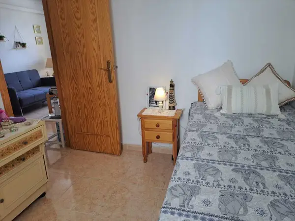 Apartment with 2 bedrooms in Torrevieja, Alicante, €124,999 — photo 4