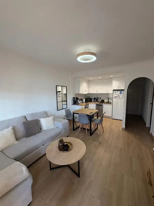 Apartment with 2 bedrooms in Torrevieja, Alicante, €169,900 — photo 4