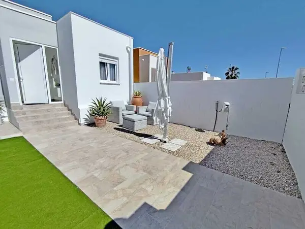 Villa with 2 bedrooms in Sierra Golf, Murcia, €229,500 — photo 3