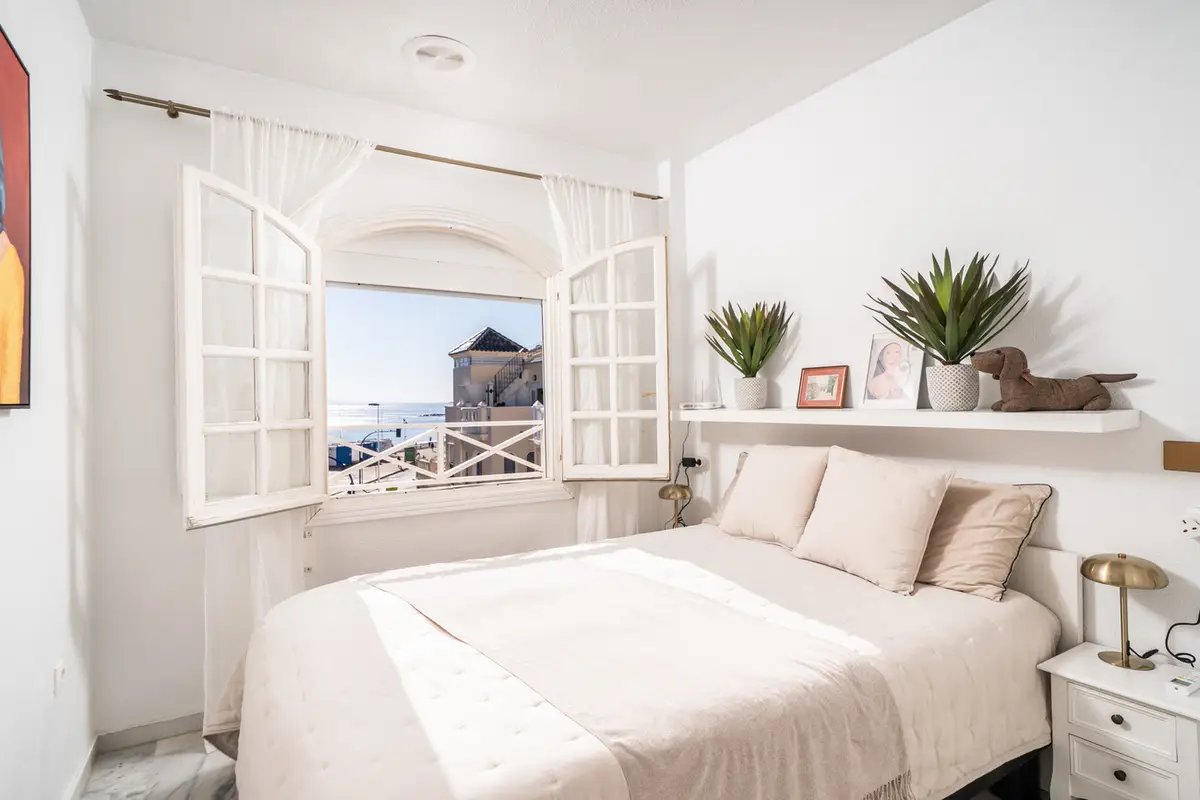 Apartment with 2 bedrooms in Torrevieja, Alicante, €389,000