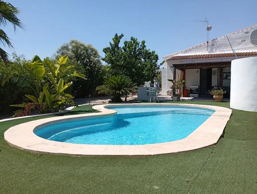 Country_house with 4 bedrooms in Daya Nueva, Alicante, €395,000