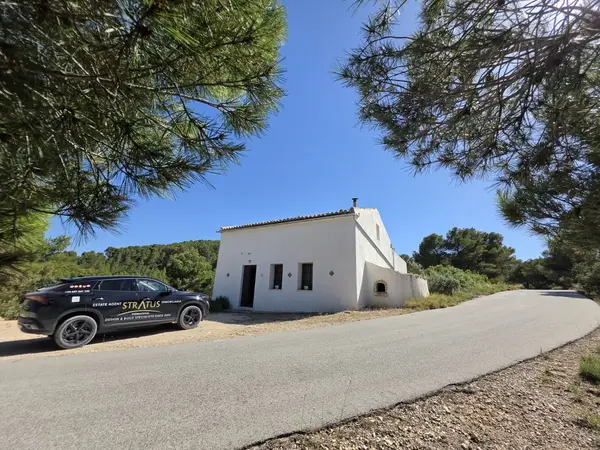 Country_house with 3 bedrooms in Villena, Alicante, €149,995 — photo 4
