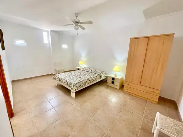 Villa with 4 bedrooms in Daya Nueva, Alicante, €395,000 — photo 4
