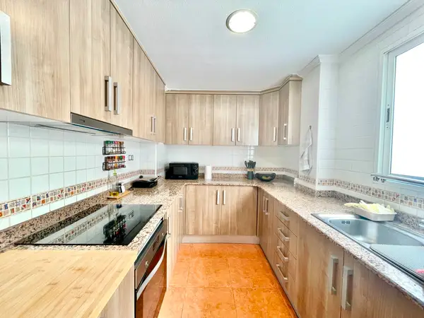 Apartment with 3 bedrooms in Catral, Alicante, €146,500 — photo 2
