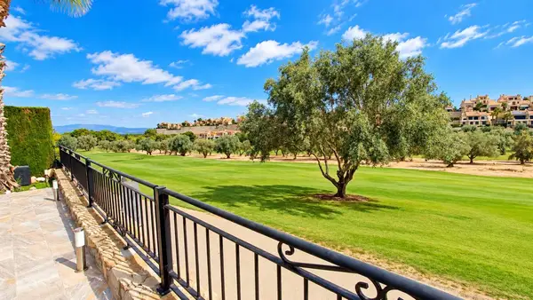 Villa with 3 bedrooms in Algorfa, Alicante, €479,000 — photo 3