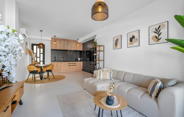 1. Apartment / flat - Resale - San Miguel de Salinas - Urbanizaciones