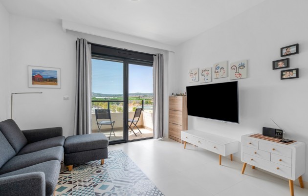 1. Apartment / flat - Venta - San Miguel de Salinas - WOWZ40