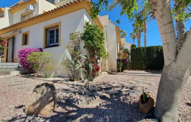 Apartment / flat - Venta - Orihuela Costa - Villamartín