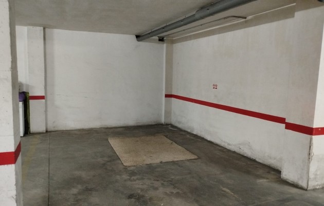 Garage - Revente - Los Montesinos - Centro