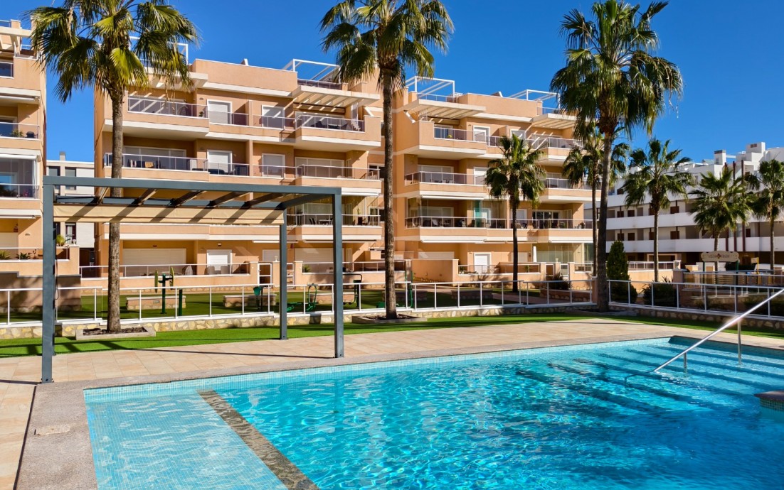 Herverkoop - Apartment / flat - Orihuela Costa - Los Dolses