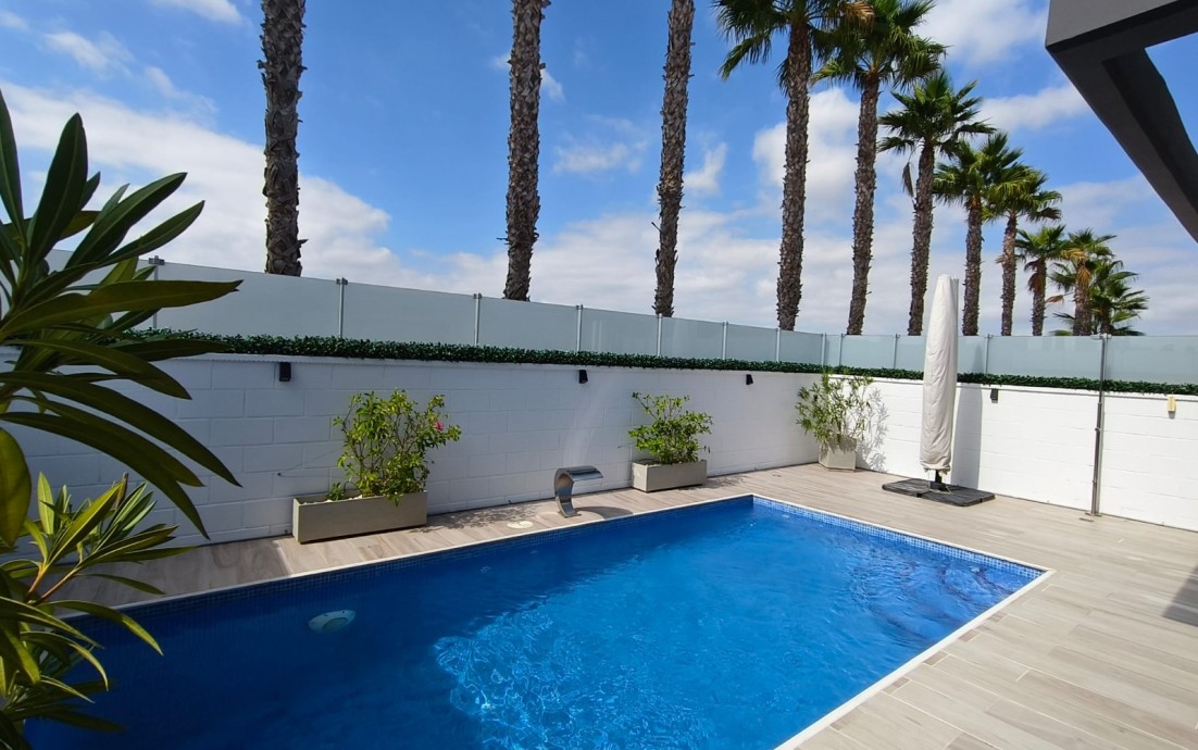 Herverkoop - Villa - Orihuela Costa - Lomas de Cabo Roig