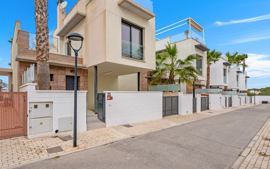 Herverkoop - Villa - Orihuela Costa - Lomas de Cabo Roig