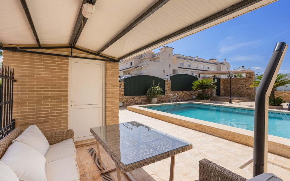 Herverkoop - Villa - Torrevieja - La veleta