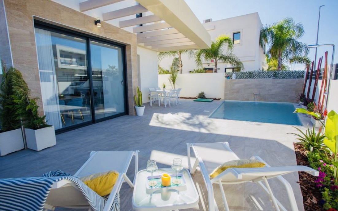 Nouvelle construction - Detached chalet - Los Montesinos