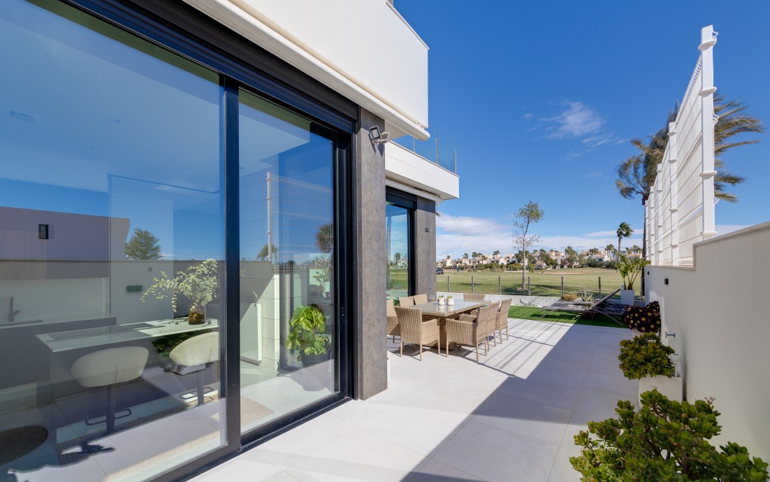 Nouvelle construction - Detached chalet - Pilar de la Horadada