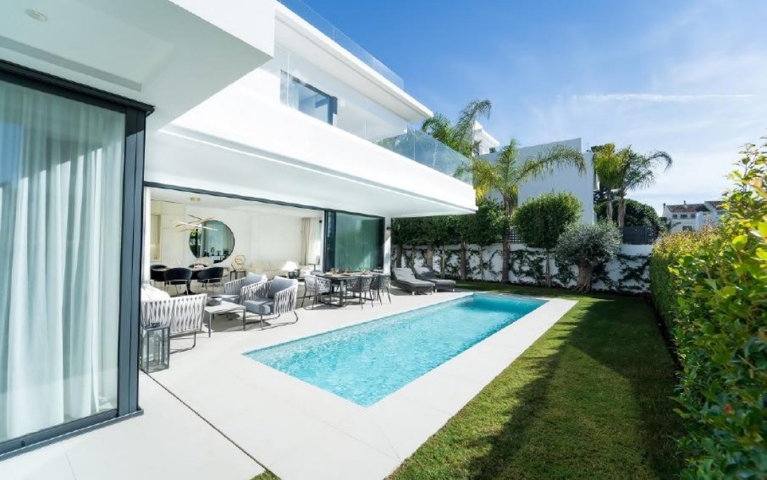 Nueva construcción  - Villa - Marbella - The Golden Mile