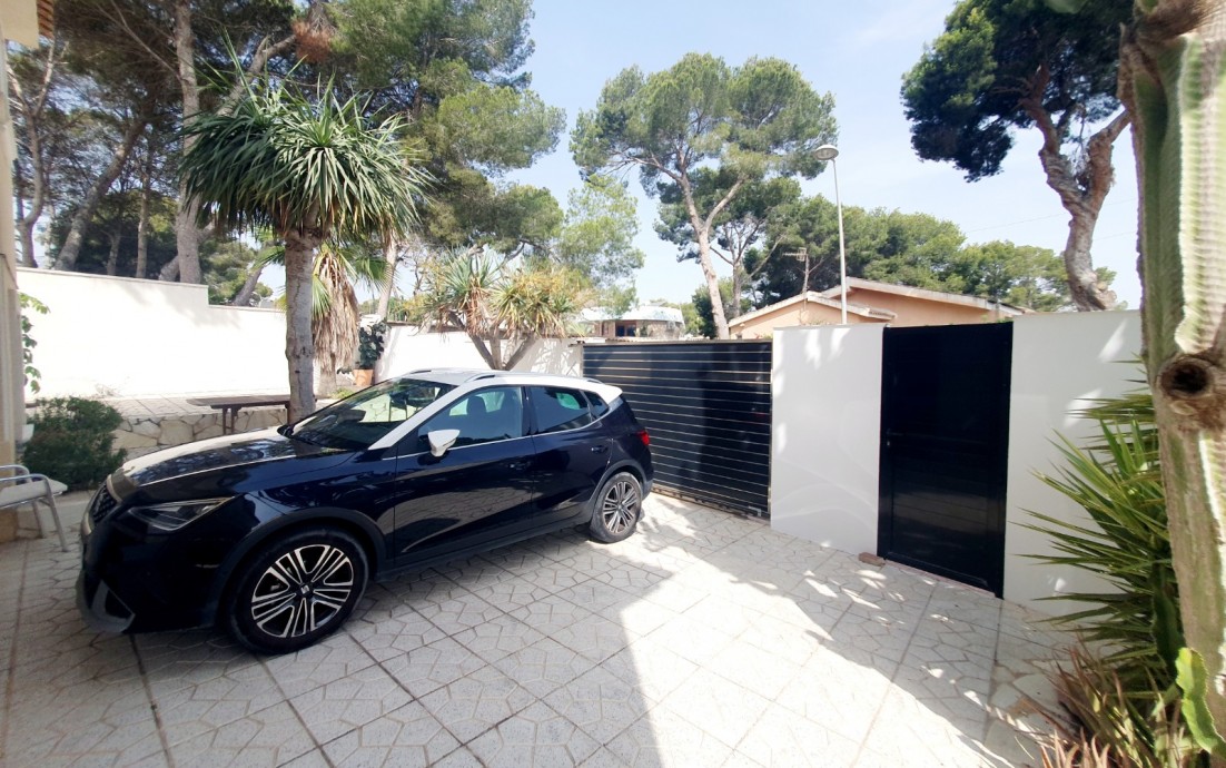 Resale - Detached house - Los Balcones - Torrevieja