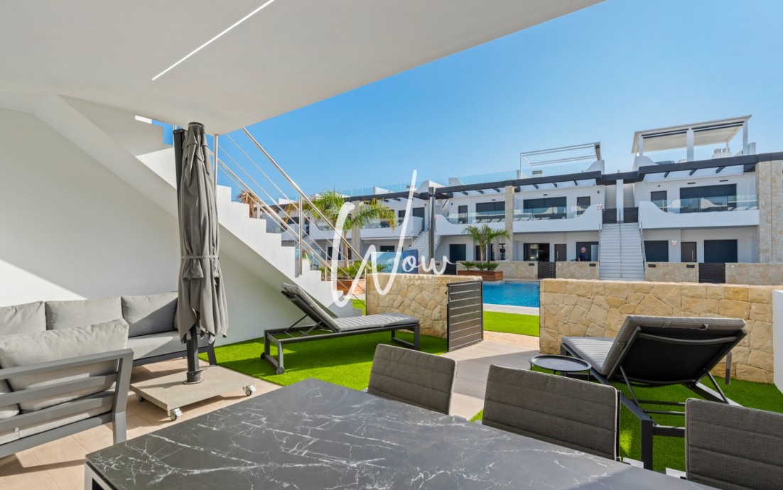 Revente - Apartment - Ground Floor - Punta Prima