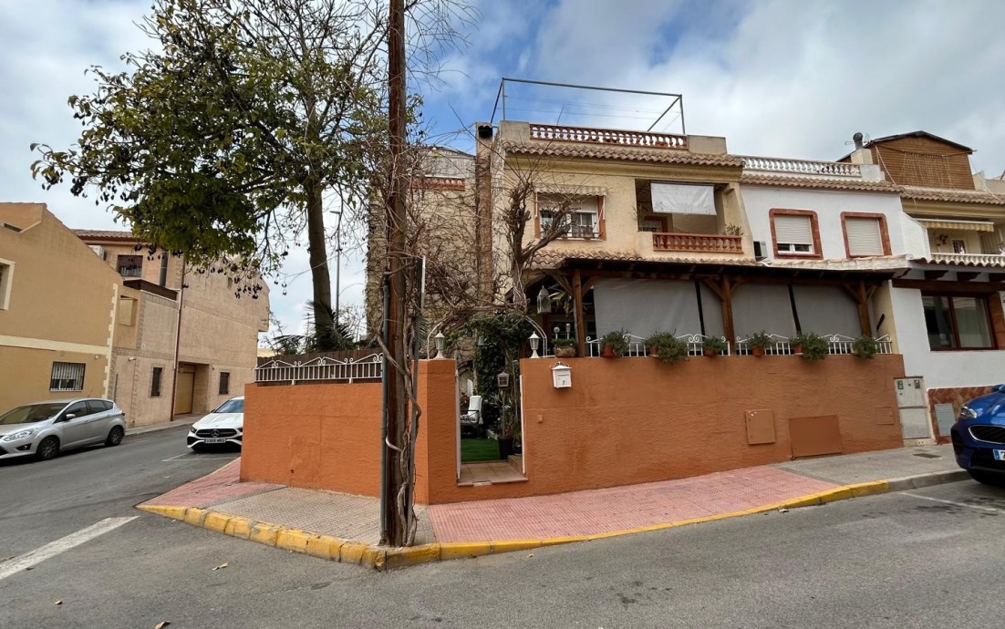 Revente - Detached Villa - Los Montesinos