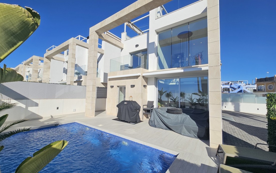 Revente - Villa - Cabo Roig