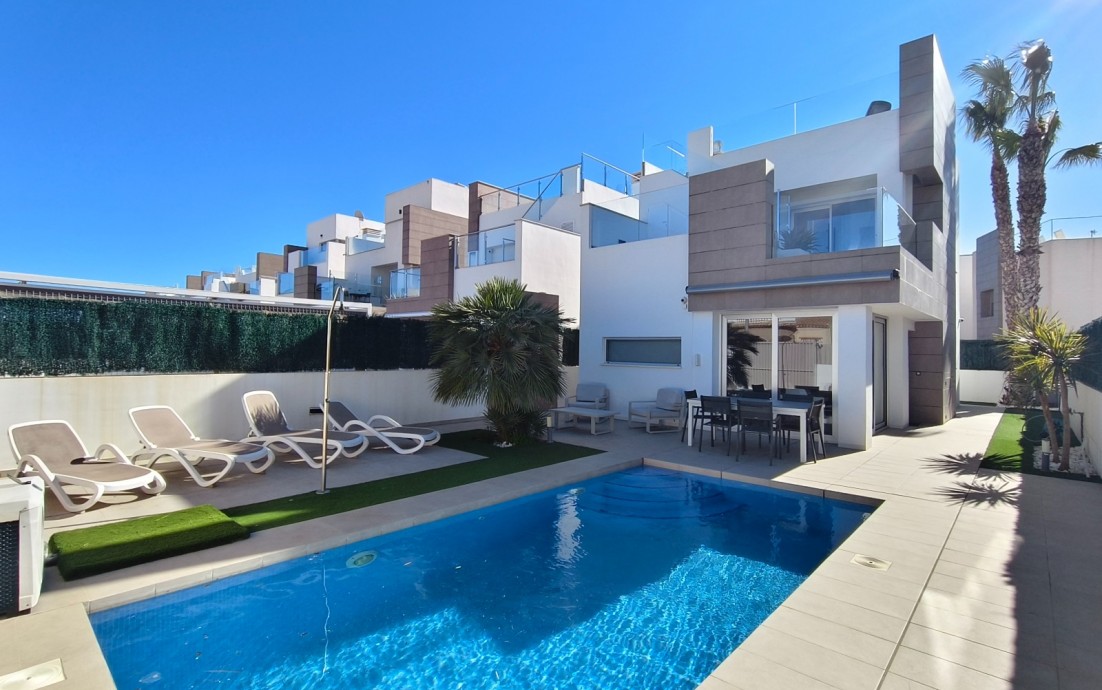 Revente - Villa - Guardamar del Segura - El Raso