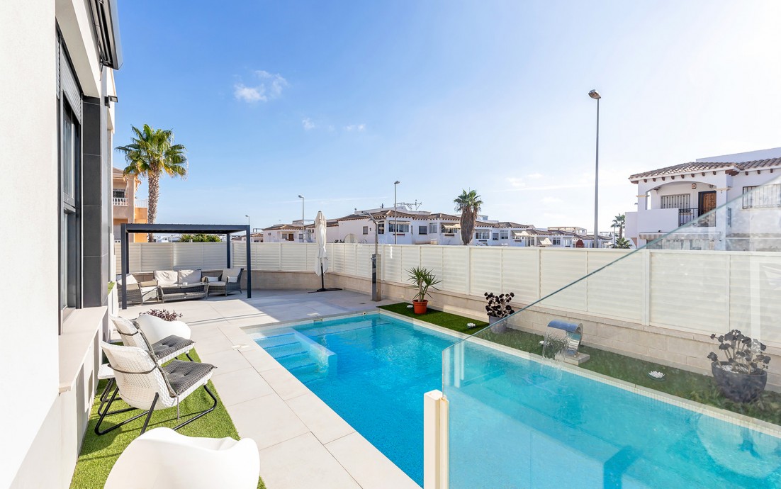 Revente - Villa - Orihuela Costa